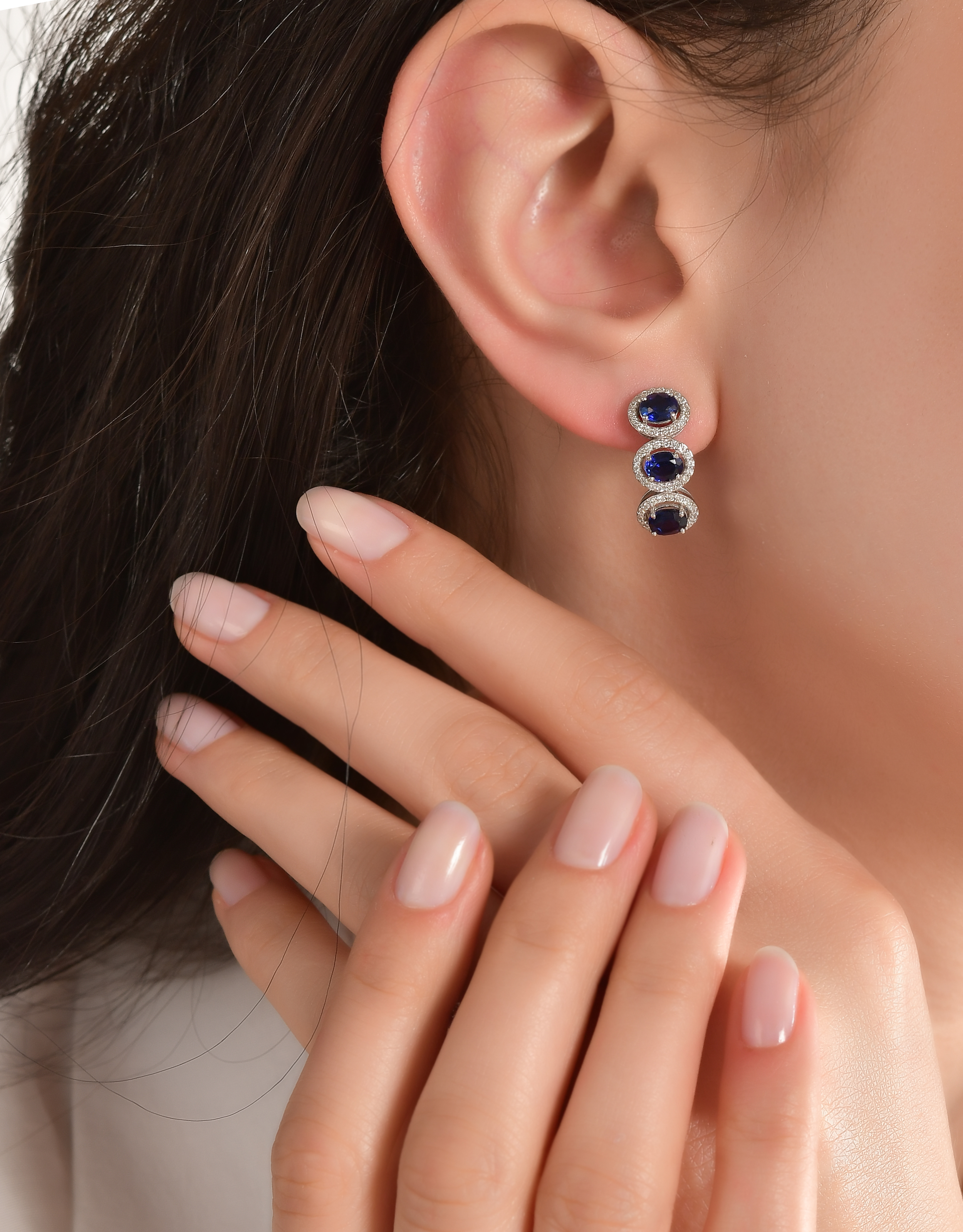 3.80 Karat Pırlanta Safir Küpe 3